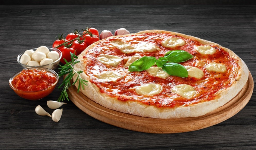 Margherita--pizza-in-italy